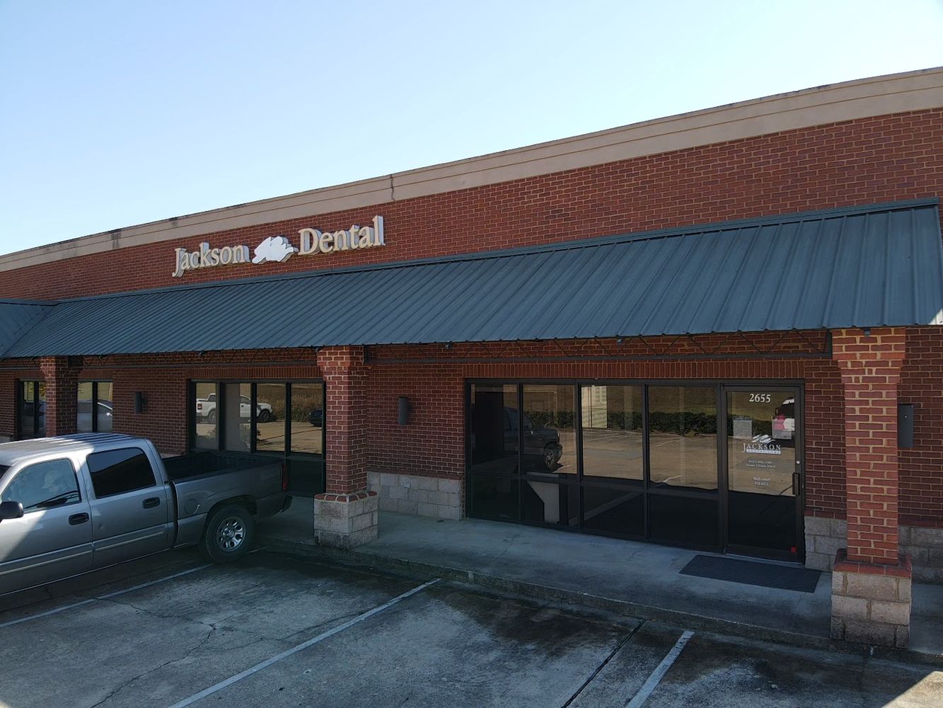 Courthouse Place: 2655-2659 Lakeland Drive, Flowood, MS 39232